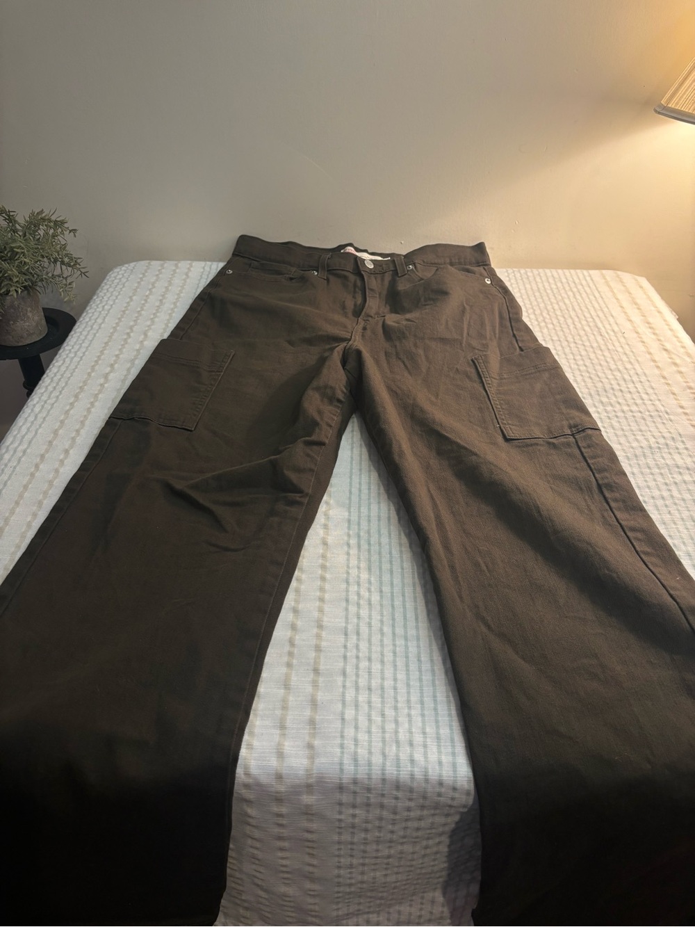 Women's Wide-Leg Utility Pants in Dark Brown
